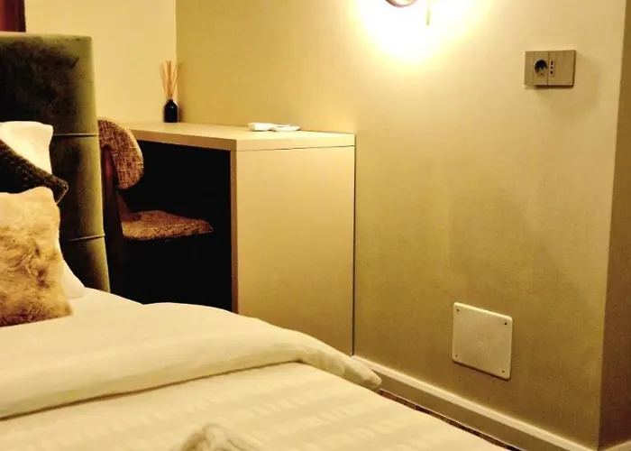 Forest Rain By Sattal アパート ブカレスト